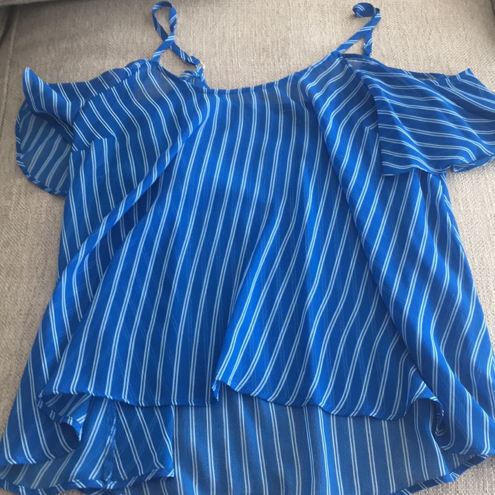 High low off shoulder tank top